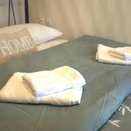 στυλ & άνεση στο κέντρο La Maison 12 ανακαινισμένο Appartement